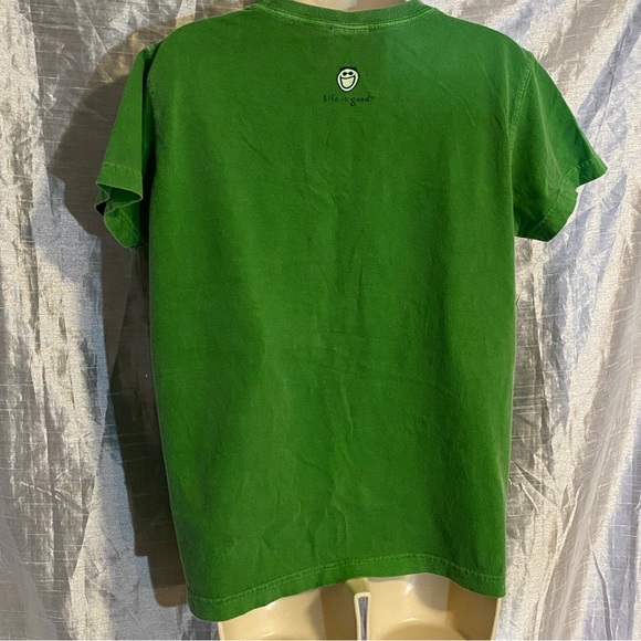 Life is Good flip flop tee SZ M GUC, bust 21” flat, length 25”, sleeves 2” - Picture 3 of 10